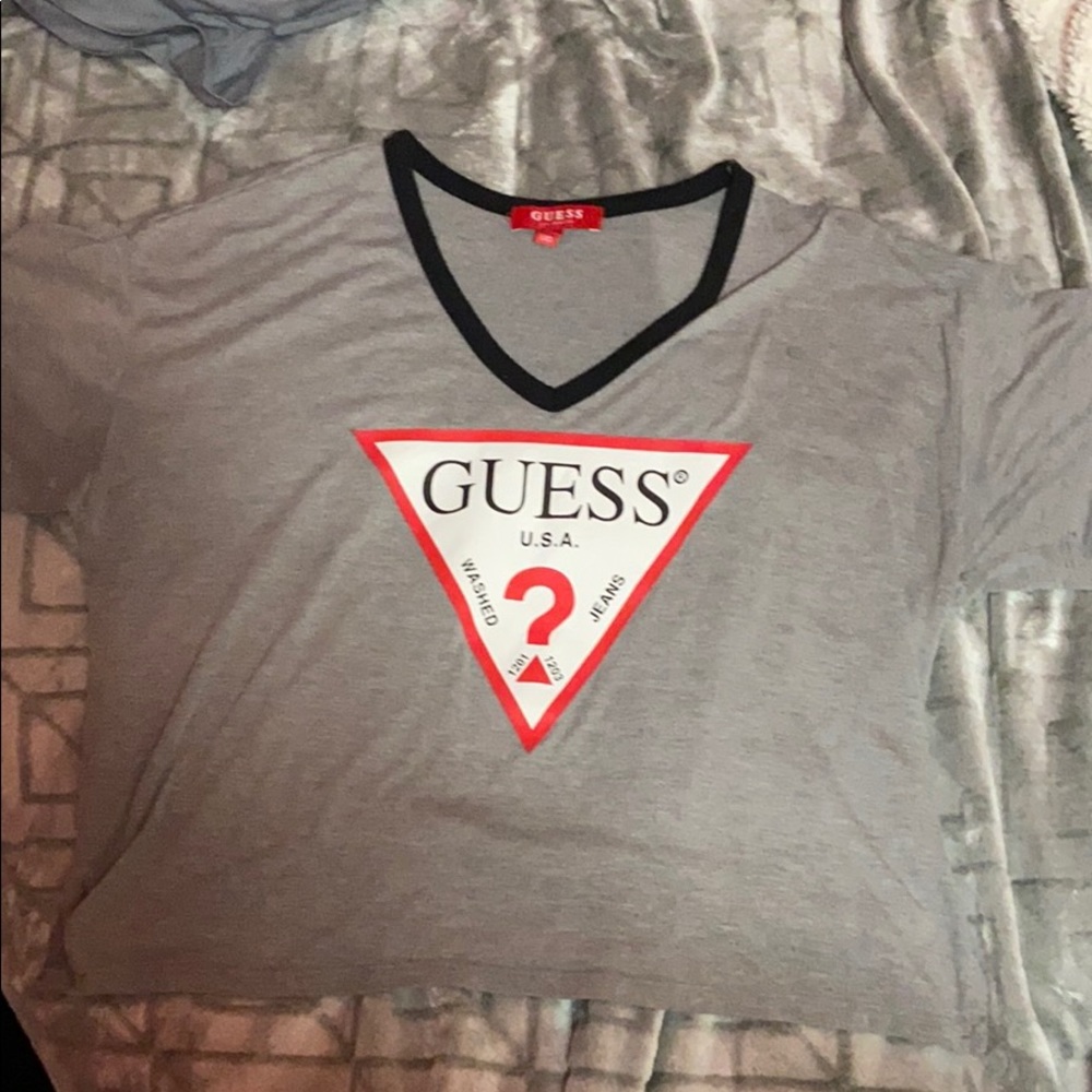 guess t shirt